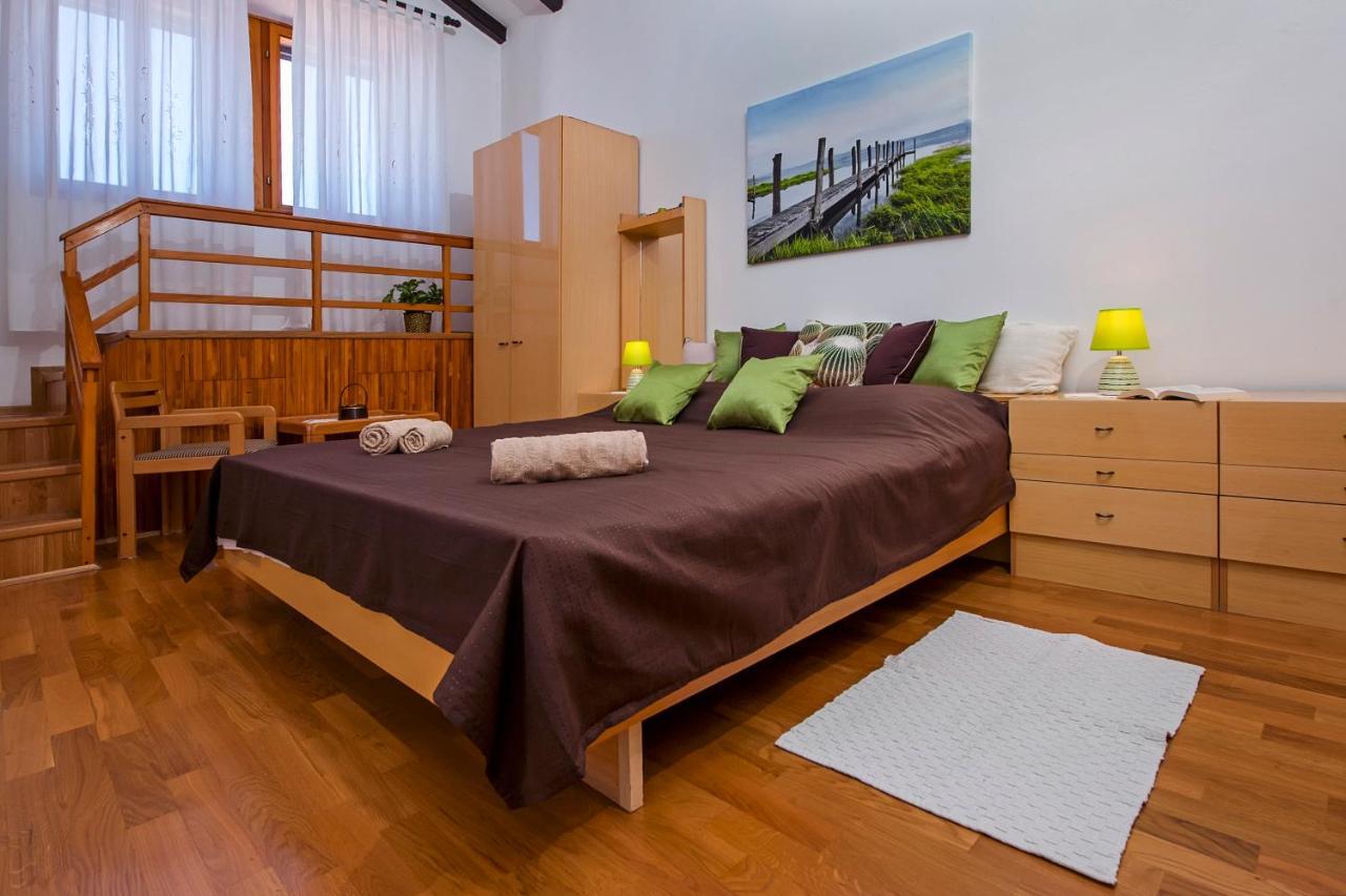 Rovigno Bella Sea View Apartment Εξωτερικό φωτογραφία