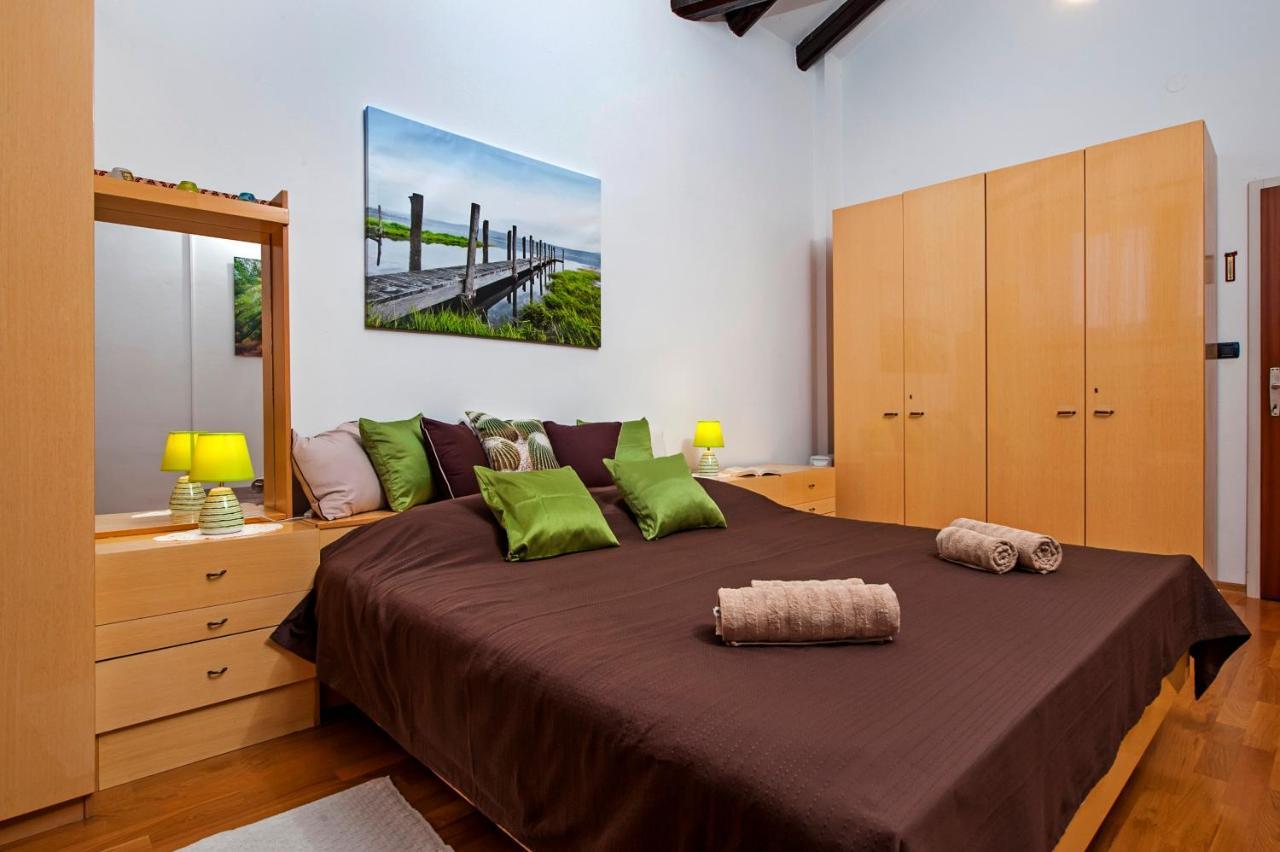 Rovigno Bella Sea View Apartment Εξωτερικό φωτογραφία